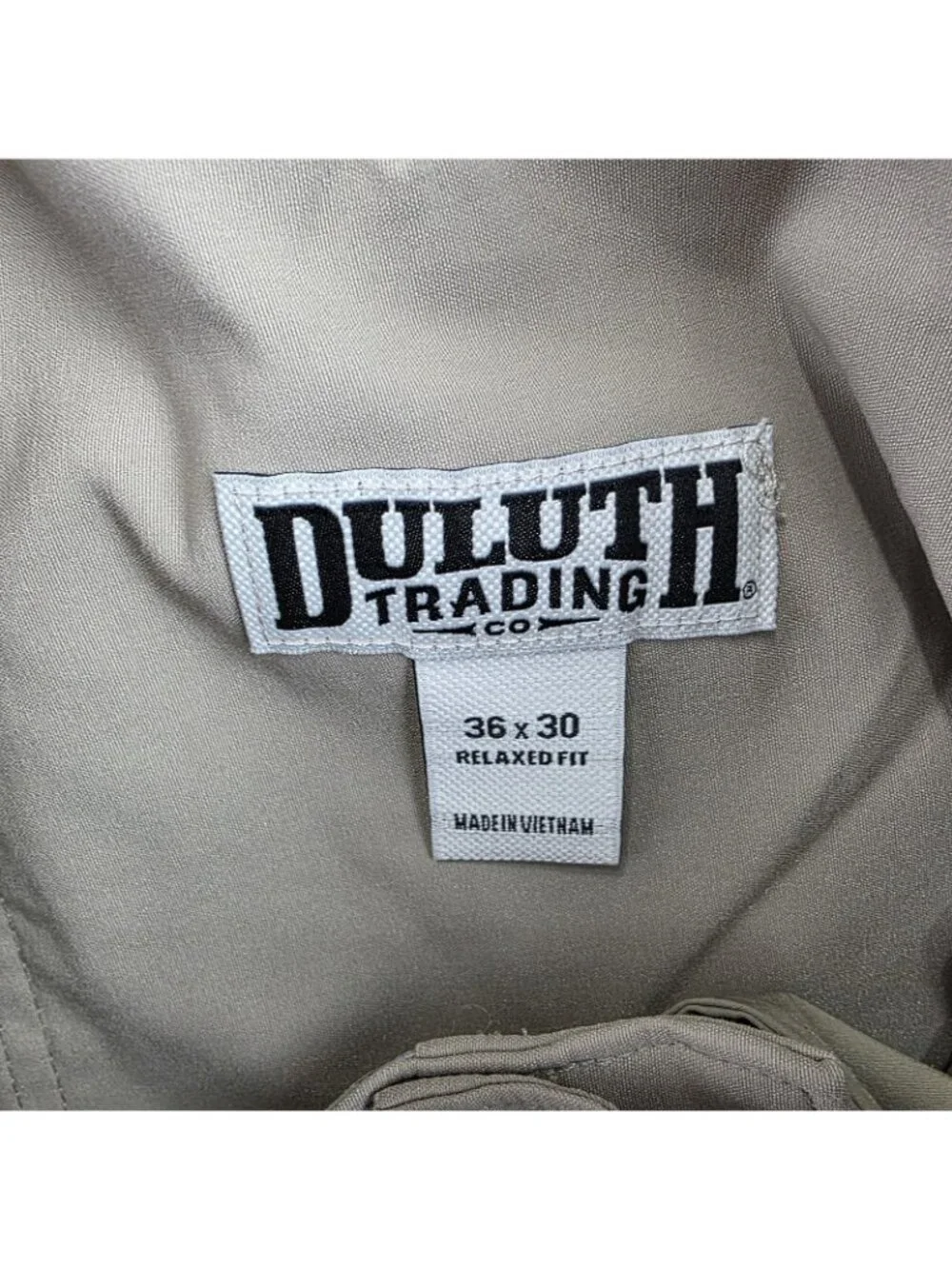 Duluth Trading Co Mens 36 x 30 Dry On The Fly Flex Khaki Cargo Pants Hiking Trav